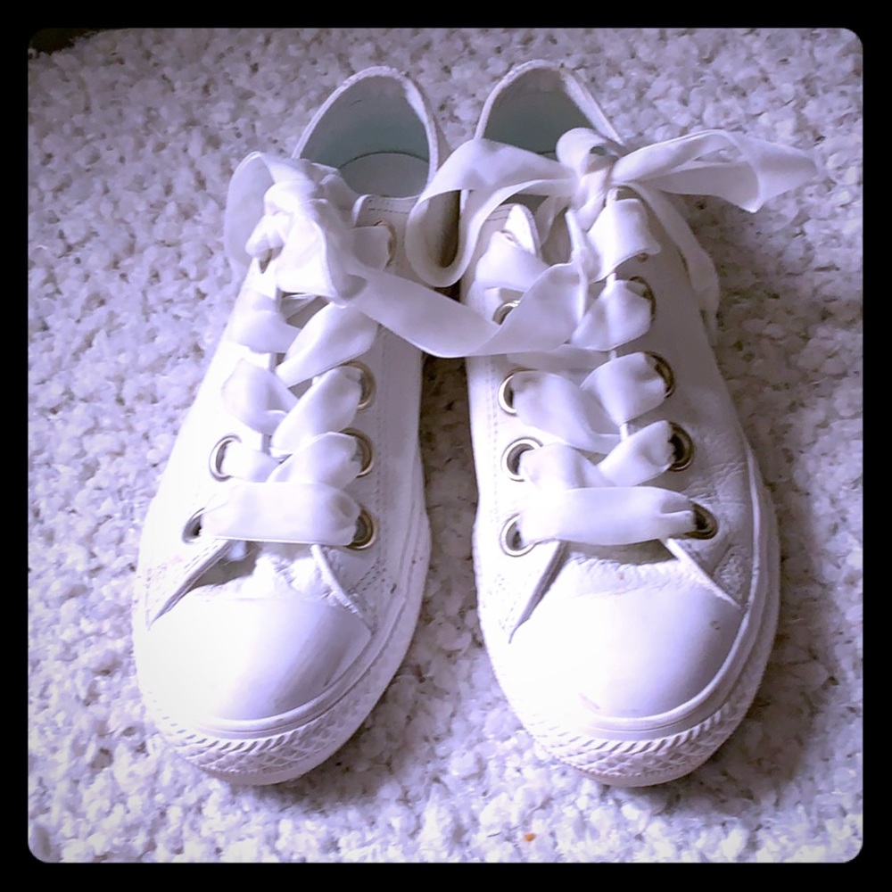 Woman’s shoes